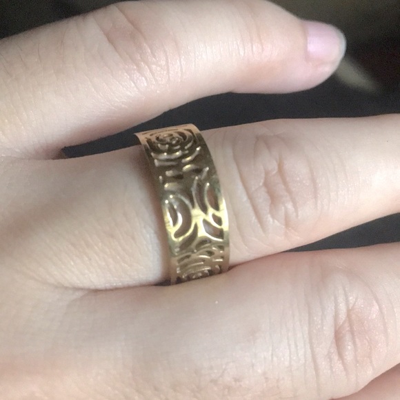 Gold ring - Picture 4 of 4